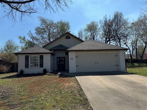 zillow homes for sale siloam springs ar.